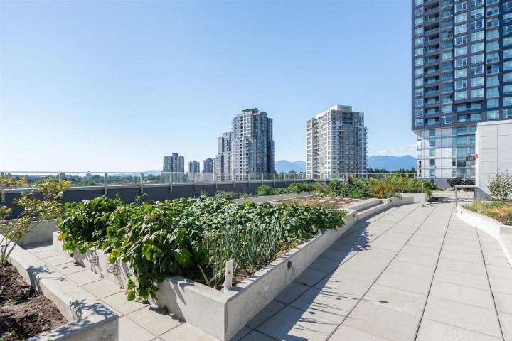 Photo 16 at 504 - 5598 Ormidale Street, Collingwood VE, Vancouver East