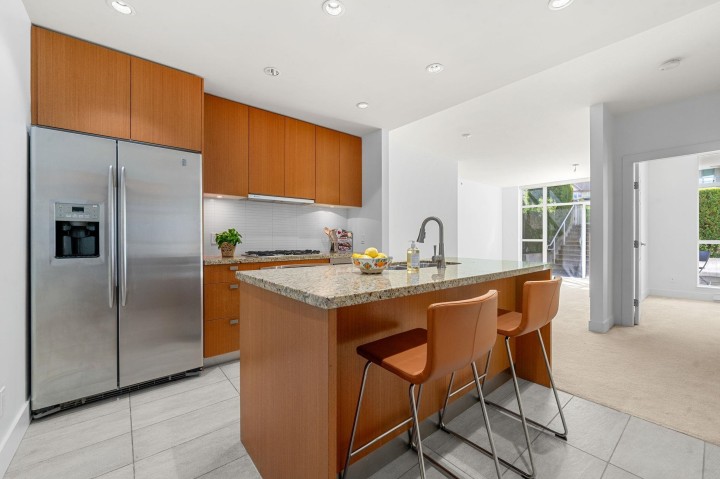 Photo 7 at 102 - 6080 Iona Drive, University VW, Vancouver West