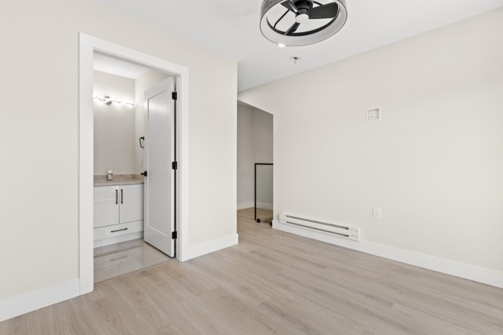 Photo 36 at 134 E 63rd Avenue, South Vancouver, Vancouver East