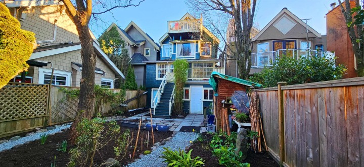 Photo 25 at 2635 W 7th Avenue, Kitsilano, Vancouver West