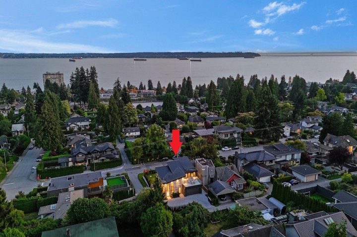 Photo 36 at 2423 Mathers Avenue, Dundarave, West Vancouver