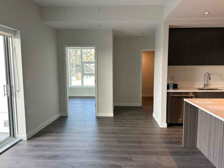 Photo 4 at 211 - 3430 E Kent Avenue South, South Marine, Vancouver East