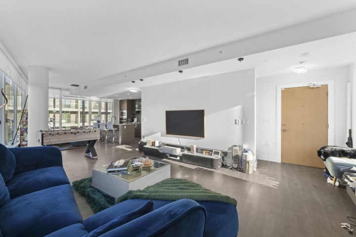 Photo 2 at 609 - 3438 Sawmill Crescent, South Marine, Vancouver East