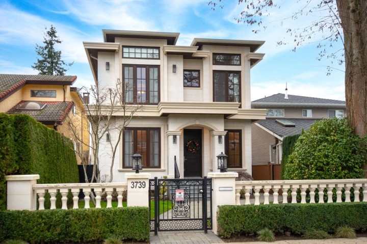 Photo 1 at 3739 W 24th Avenue, Dunbar, Vancouver West