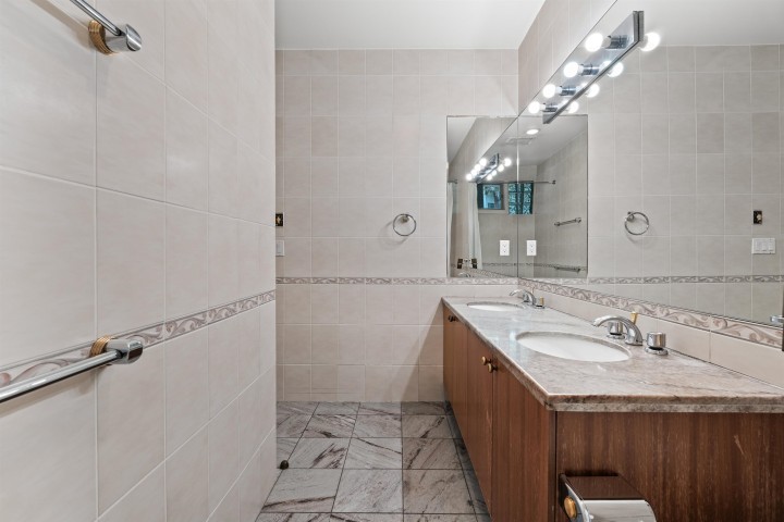Photo 29 at 102 - 5850 Balsam Street, Kerrisdale, Vancouver West