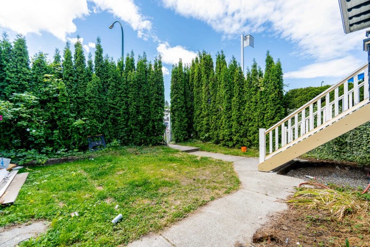 Photo 9 at 1329 E 12th Avenue, Grandview Woodland, Vancouver East
