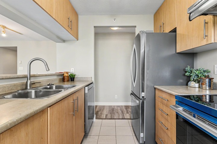 Photo 13 at 1202 - 3660 Vanness Avenue, Collingwood VE, Vancouver East