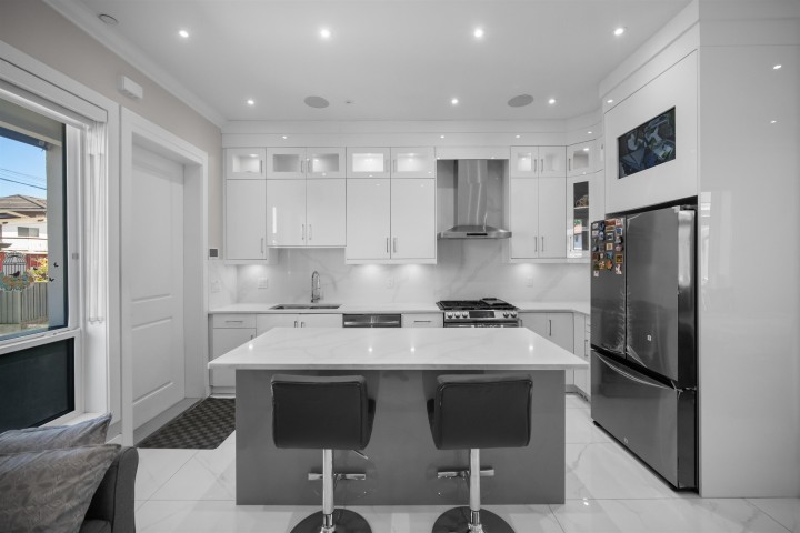 Photo 10 at 1475 E 55th Avenue, Fraserview VE, Vancouver East