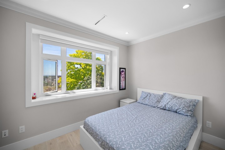 Photo 14 at 1475 E 55th Avenue, Fraserview VE, Vancouver East