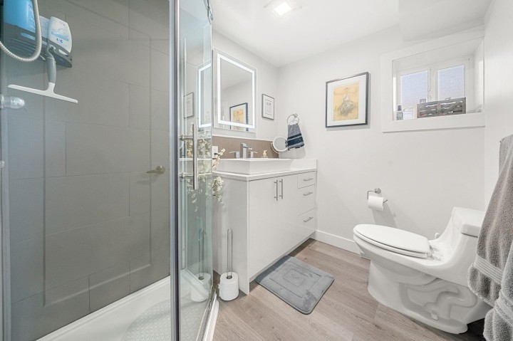 Photo 21 at 1120 Wellington Drive, Lynn Valley, North Vancouver