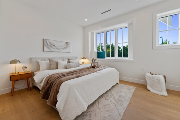 Photo 17 at 2578 E 4th Avenue, Renfrew VE, Vancouver East