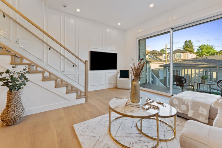 Photo 9 at 2578 E 4th Avenue, Renfrew VE, Vancouver East
