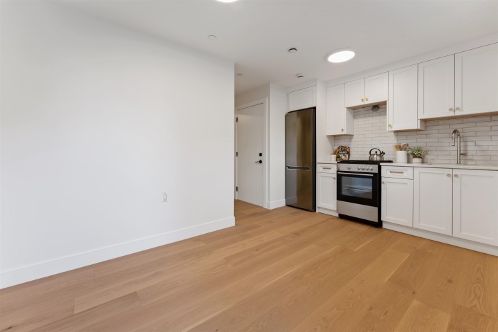 Photo 24 at 2578 E 4th Avenue, Renfrew VE, Vancouver East