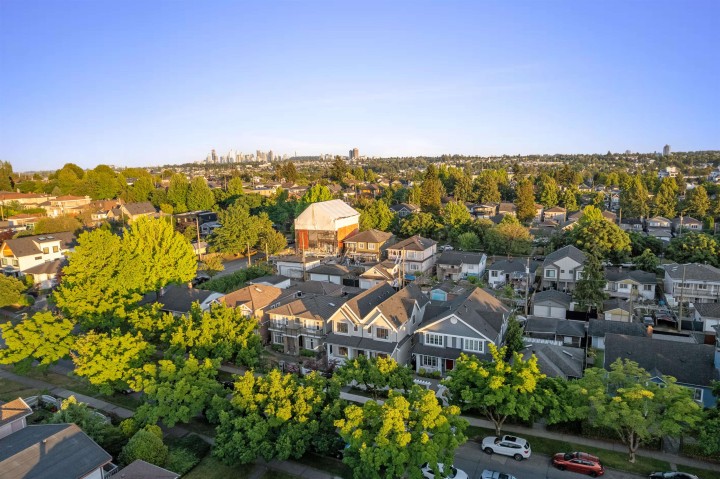 Photo 34 at 2578 E 4th Avenue, Renfrew VE, Vancouver East