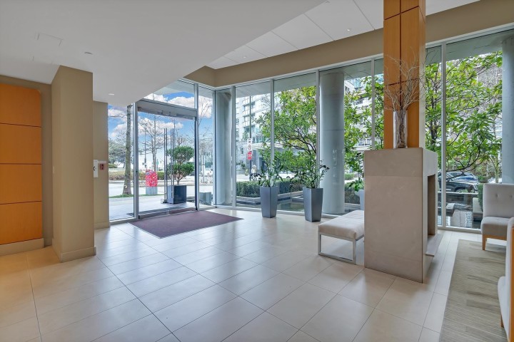 Photo 4 at 1904 - 1616 Bayshore Drive, Coal Harbour, Vancouver West