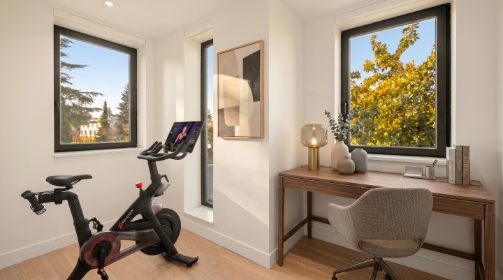 Photo 13 at 595 W 29th Avenue, Cambie, Vancouver West