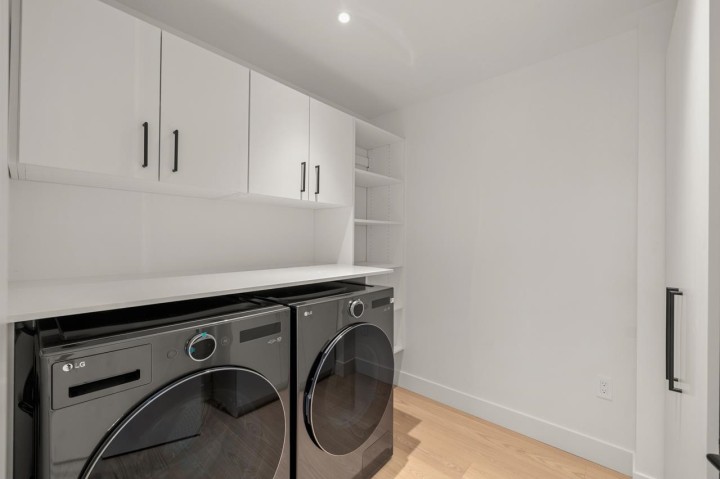 Photo 14 at 595 W 29th Avenue, Cambie, Vancouver West