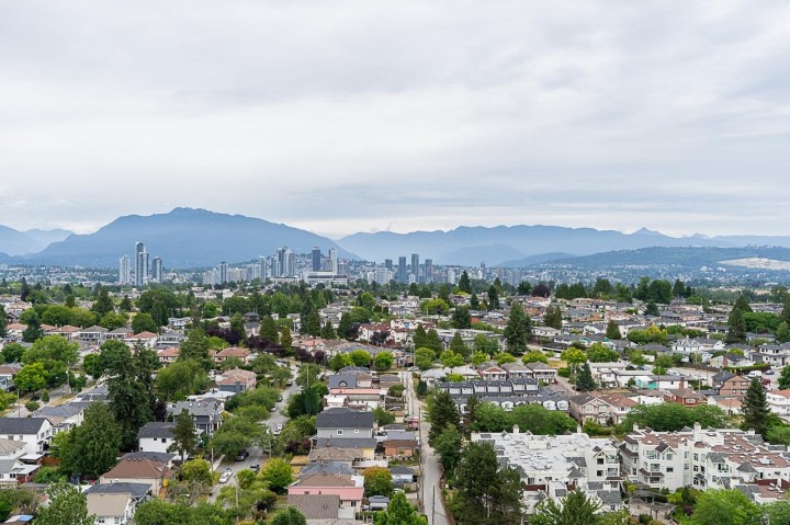 Photo 27 at 2409 - 3663 Crowley Drive, Collingwood VE, Vancouver East
