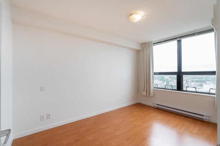 Photo 14 at 2409 - 3663 Crowley Drive, Collingwood VE, Vancouver East