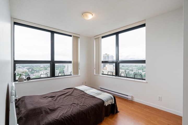 Photo 18 at 2409 - 3663 Crowley Drive, Collingwood VE, Vancouver East