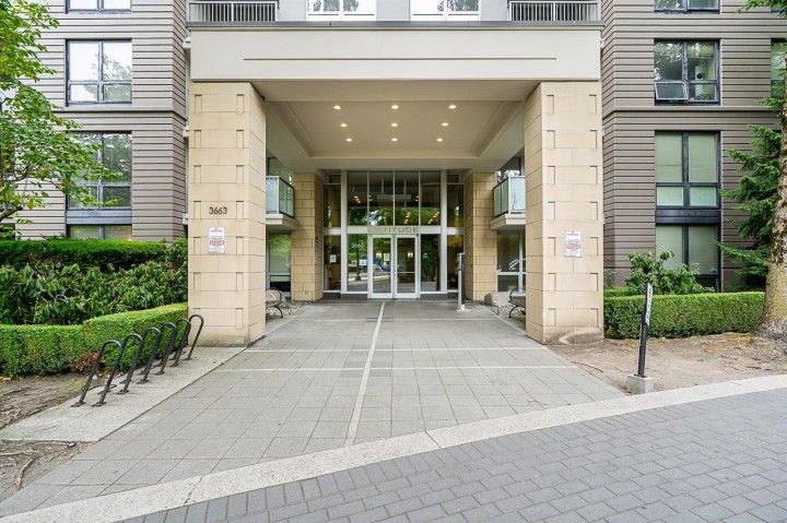 Photo 4 at 2409 - 3663 Crowley Drive, Collingwood VE, Vancouver East
