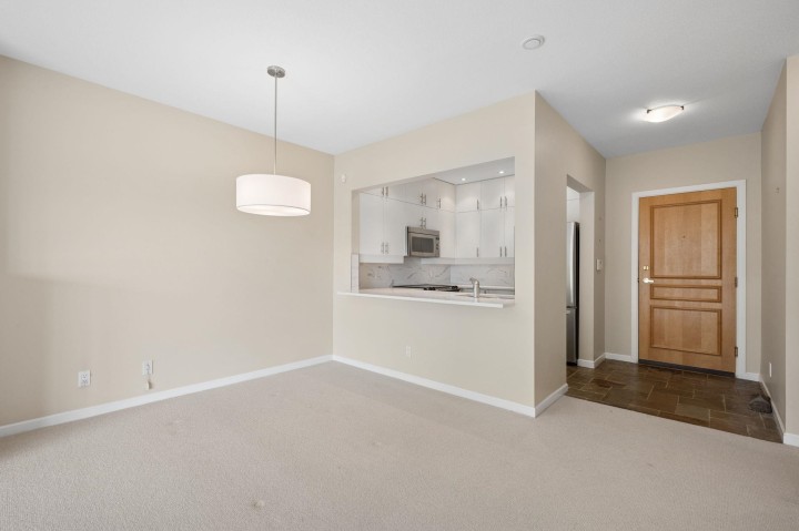 Photo 6 at 305 - 1990 E Kent Avenue South, South Marine, Vancouver East