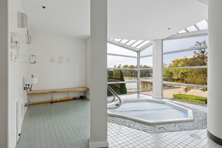 Photo 32 at 305 - 1990 E Kent Avenue South, South Marine, Vancouver East