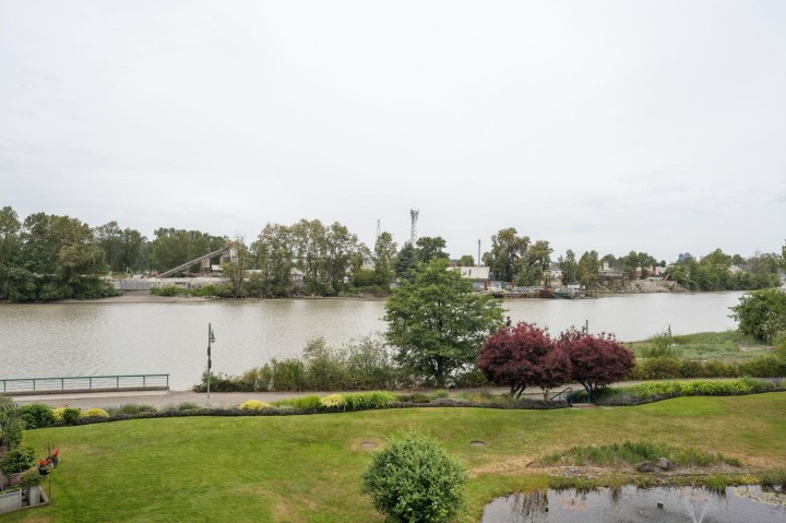 Photo 21 at 305 - 1990 E Kent Avenue South, South Marine, Vancouver East