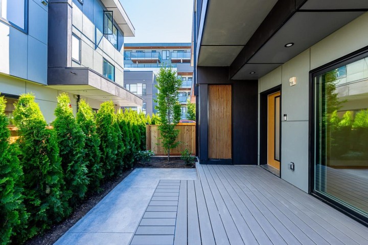 Photo 21 at 2 - 678 E 22nd Avenue, Fraser VE, Vancouver East