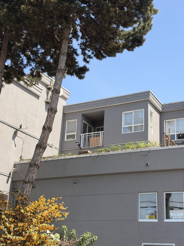 Photo 17 at 302 - 688 E 56th Avenue, South Vancouver, Vancouver East