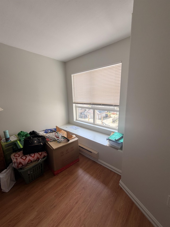 Photo 9 at 302 - 688 E 56th Avenue, South Vancouver, Vancouver East