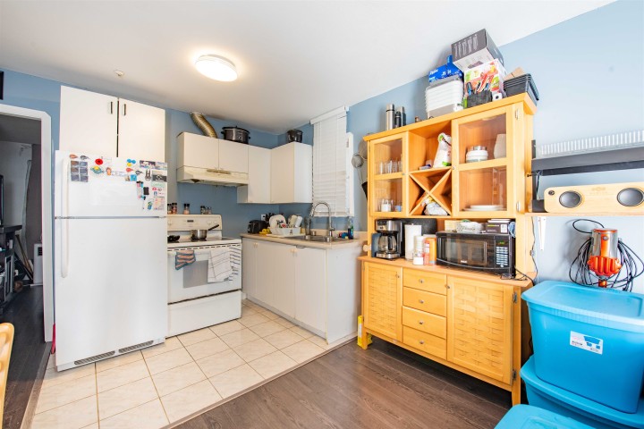 Photo 14 at 4885 Baldwin Street, Victoria VE, Vancouver East