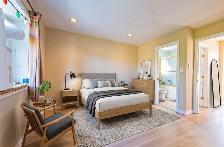 Photo 11 at 4885 Baldwin Street, Victoria VE, Vancouver East