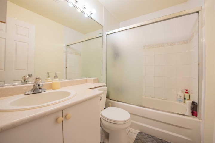 Photo 19 at 4885 Baldwin Street, Victoria VE, Vancouver East
