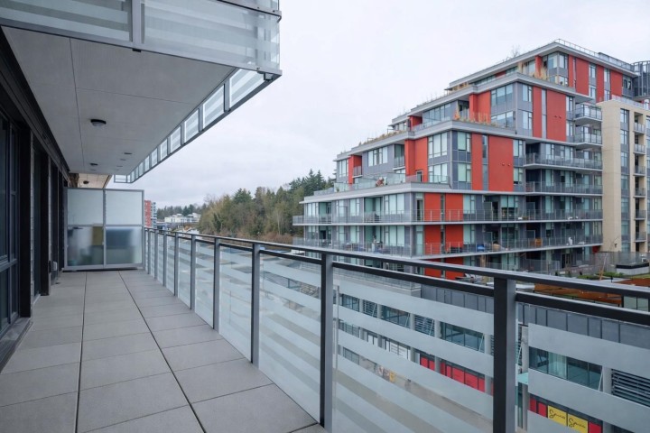 Photo 12 at 607 - 3488 Sawmill Crescent, South Marine, Vancouver East