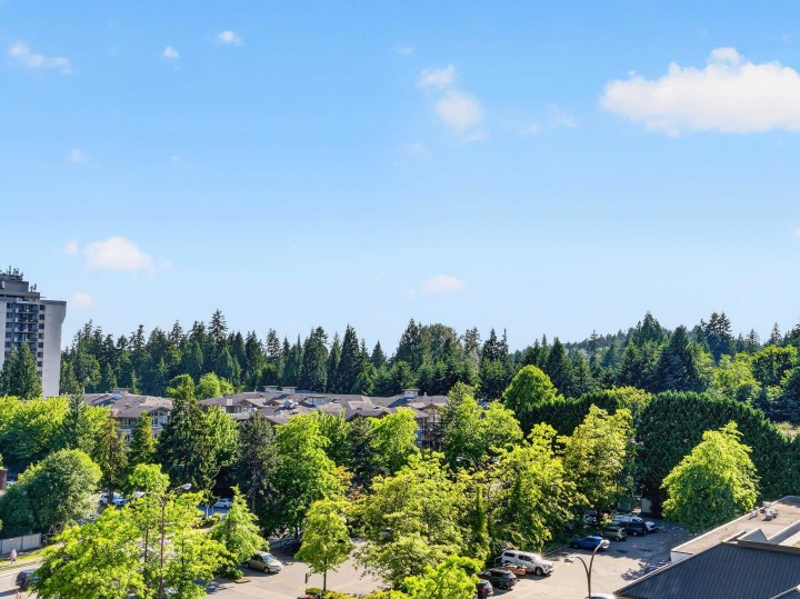 Photo 24 at 604 - 2780 Valley Centre Avenue, North Vancouver