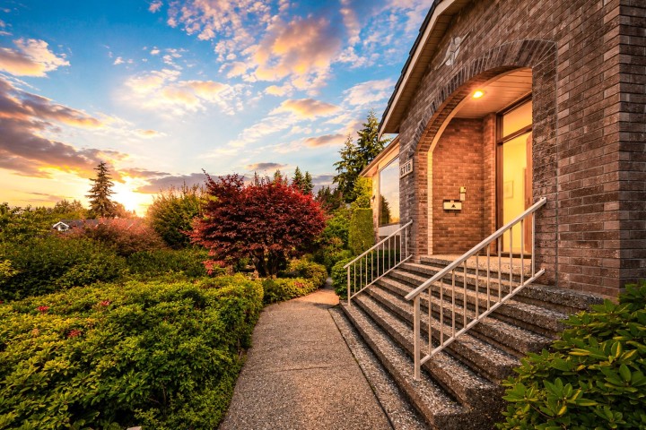Photo 3 at 6718 Arbutus Street, S.W. Marine, Vancouver West