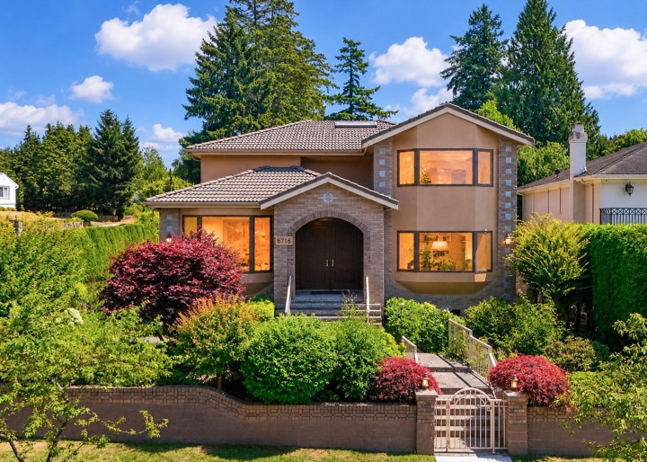 Photo 1 at 6718 Arbutus Street, Vancouver West
