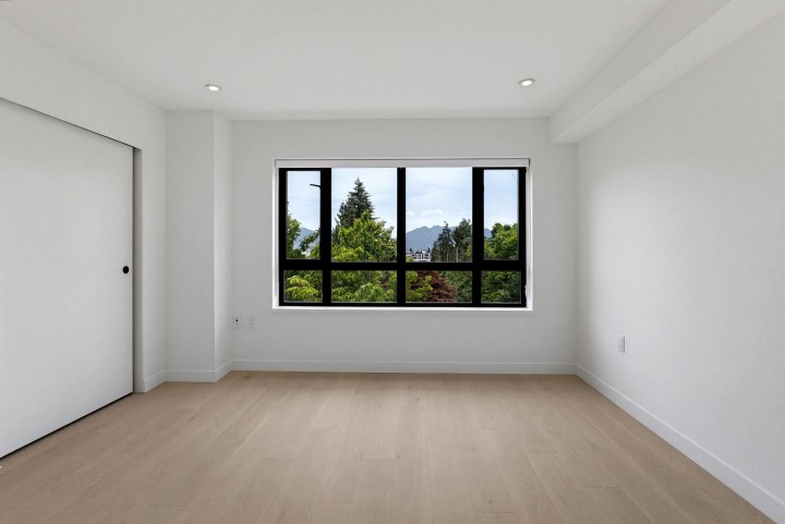 Photo 17 at 18 - 520 W 28th Avenue, Vancouver West