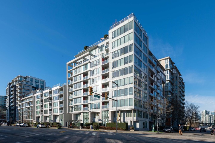 Photo 1 at 301 - 1887 Crowe Street, False Creek, Vancouver West