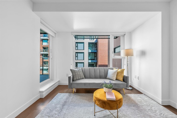 Photo 3 at 506 - 1571 W 57th Avenue, South Granville, Vancouver West