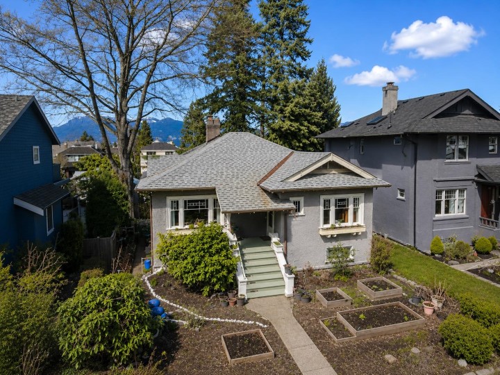 Photo 1 at 4247 W 13th Avenue, Point Grey, Vancouver West