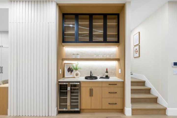 Photo 9 at 2078 W 57th Avenue, S.W. Marine, Vancouver West