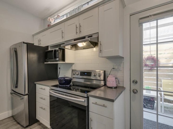 Photo 12 at 1577 E 26th Avenue, Knight, Vancouver East
