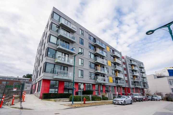 Photo 2 at 708 - 384 E 1st Avenue, Strathcona, Vancouver East