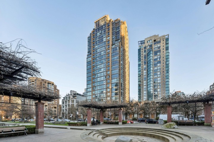 Photo 18 at 2101 - 1188 Richards Street, Yaletown, Vancouver West