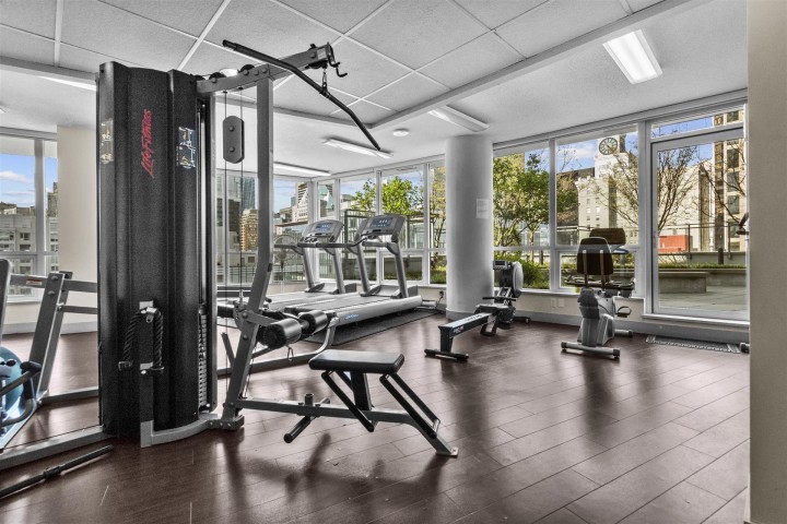 Photo 12 at 708 - 833 Seymour Street, Downtown VW, Vancouver West