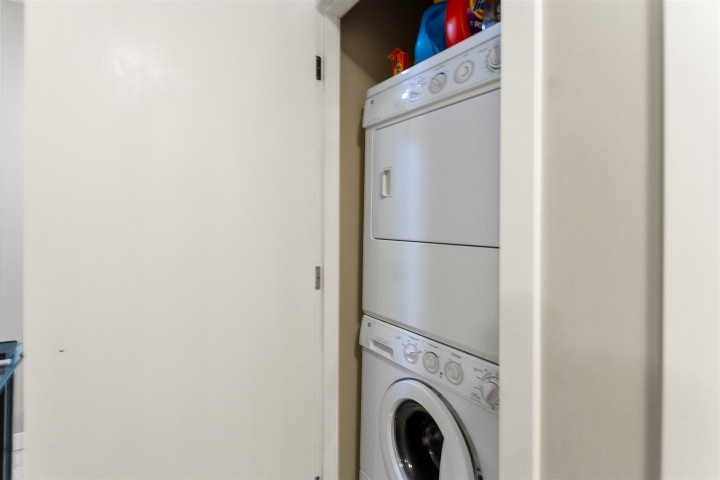 Photo 9 at 708 - 833 Seymour Street, Downtown VW, Vancouver West