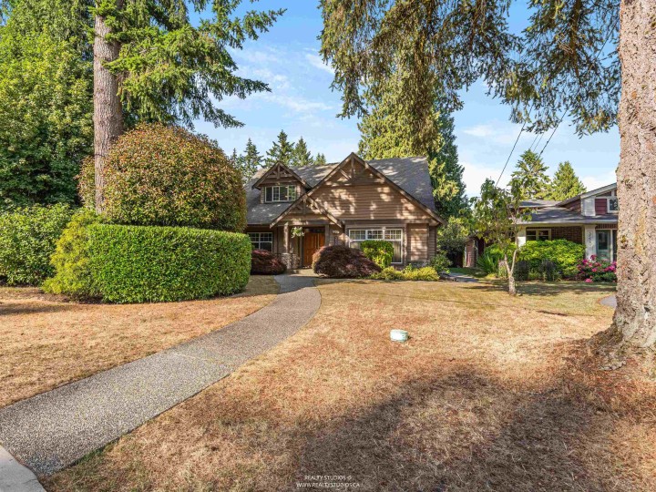 Photo 2 at 3538 Bluebonnet Road, Edgemont, North Vancouver