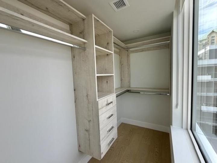 Photo 11 at 602 - 423 6th Street, Park Royal, West Vancouver